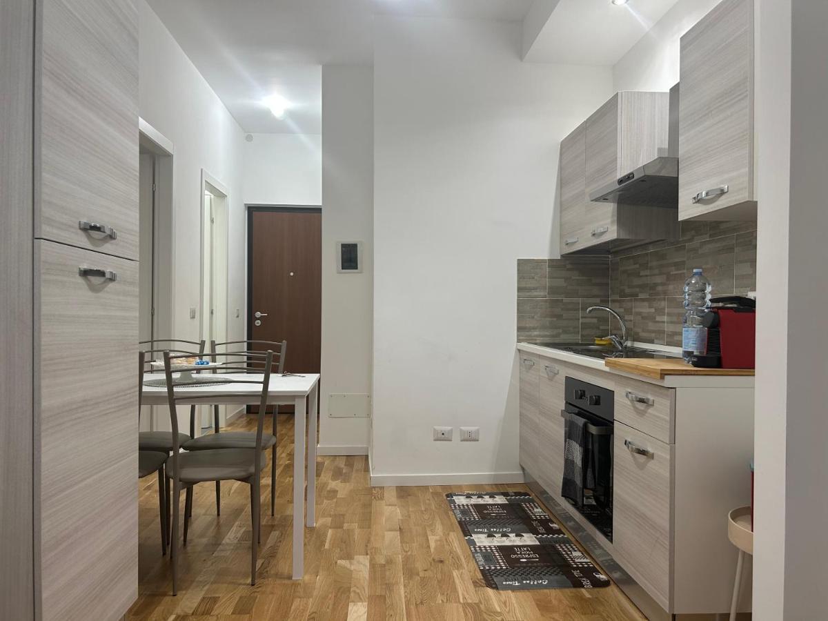 Vt Home - Appartamento Milano Zona Navigli Exterior foto